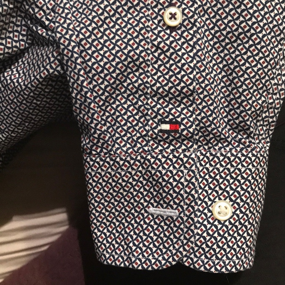 Tommy Hilfiger dress shirt - Picture 3 of 3